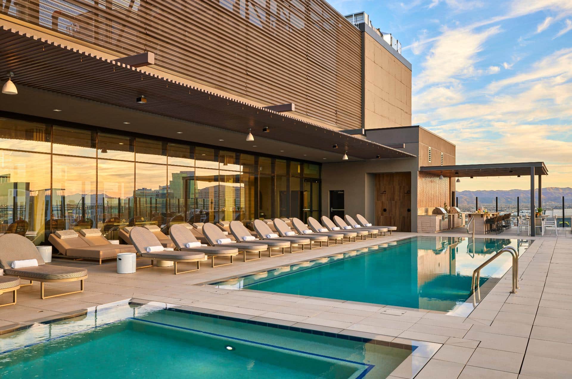Pool at Skye on 6th Apartments in the Metro Phoenix Area
